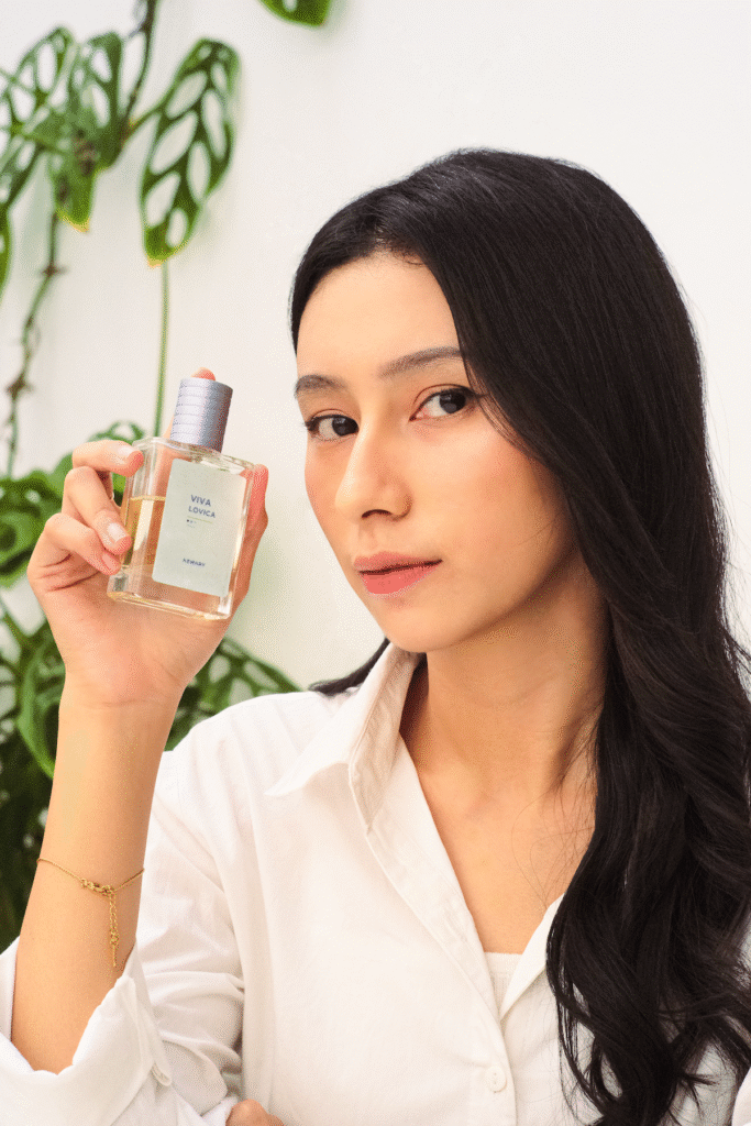 foto produk azwa perfume viva lovica
